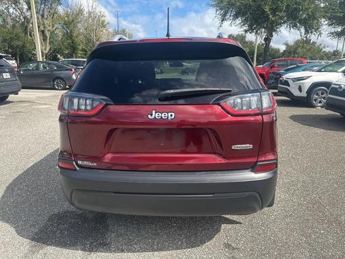 2020 Jeep Cherokee Latitude