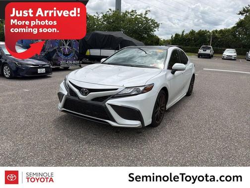 Wind Chill Pearl 2023 Toyota Camry XSE