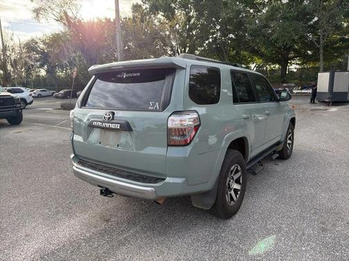 2022 Toyota 4Runner TRD Off Road