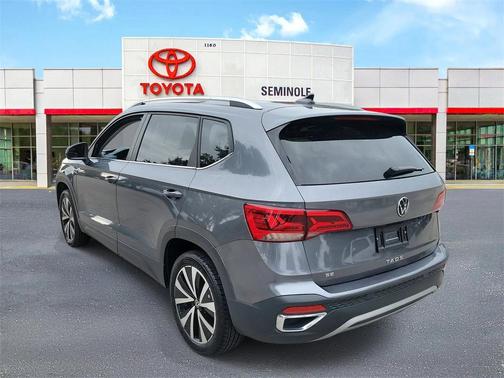 2024 Volkswagen Taos 1.5T SE