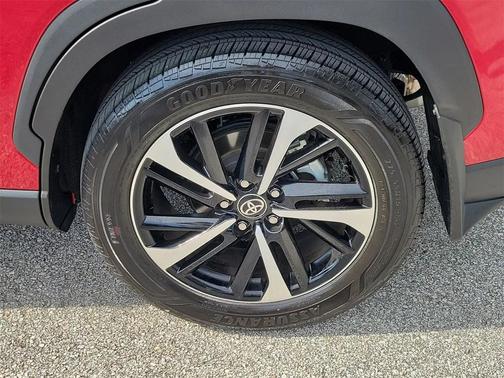 2025 Toyota Corolla Hybrid SE