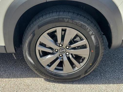 2022 Nissan Pathfinder SV 4WD