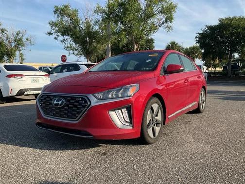2022 Hyundai IONIQ Hybrid SEL