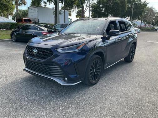 2024 Toyota Highlander XSE
