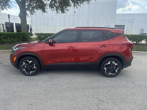 2025 Kia Seltos S