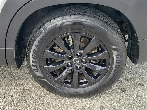2024 Mazda CX-50 2.5 S Preferred Package