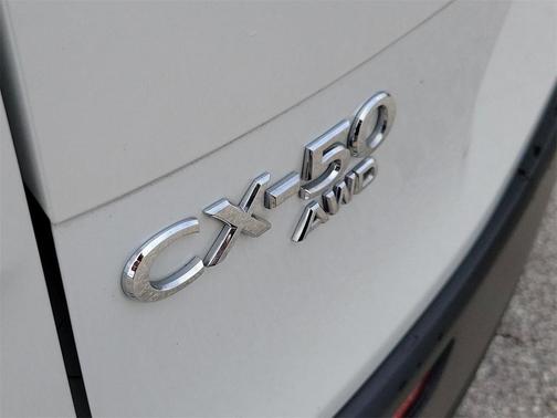 2024 Mazda CX-50 2.5 S Preferred Package