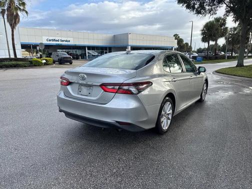 2021 Toyota Camry LE
