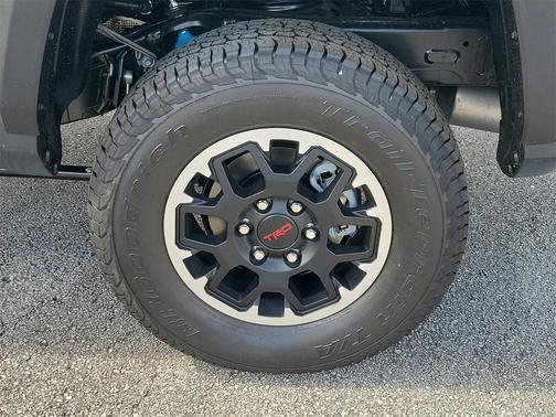 2025 Toyota Tacoma TRD Off Road