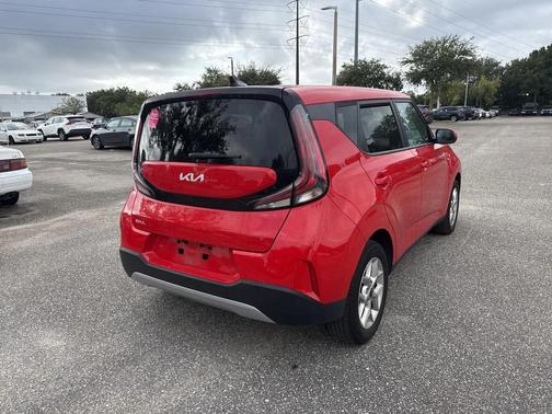 2024 Kia Soul LX