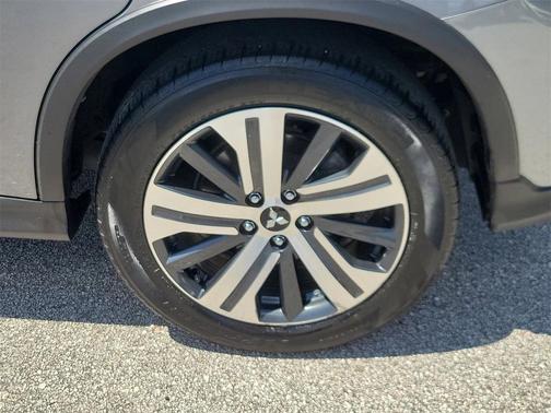 2024 Mitsubishi Outlander Sport SE