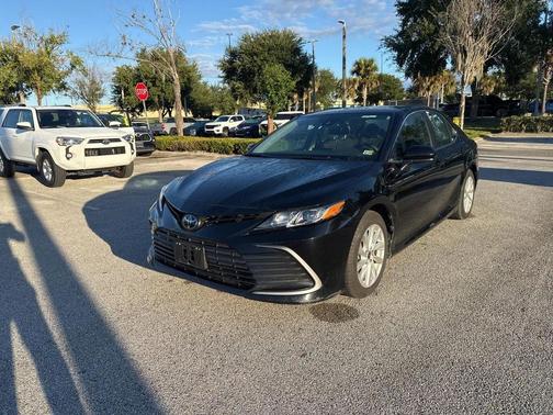 2024 Toyota Camry LE