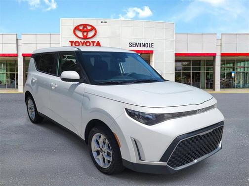 2024 Kia Soul LX