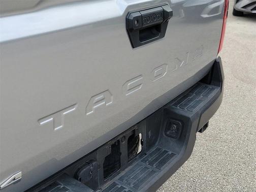 2024 Toyota Tacoma SR
