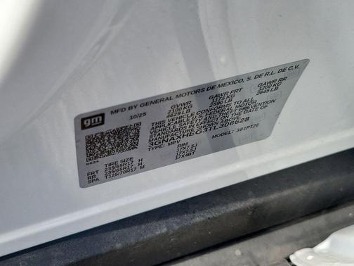 Summit White 2026 Chevrolet Equinox 1LT