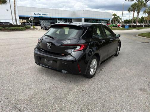 Midnight Black Metallic 2024 Toyota Corolla SE