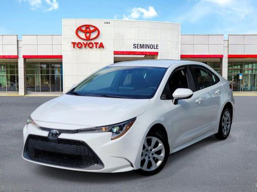 White 2022 Toyota Corolla LE