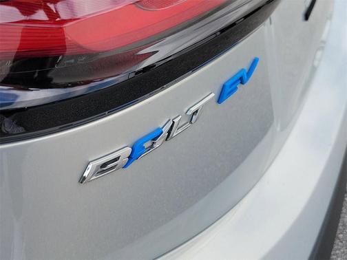 2023 Chevrolet Bolt EV FWD 1LT