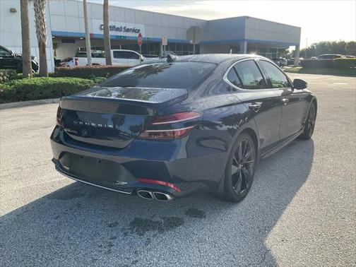 2023 Genesis G70 2.0T RWD
