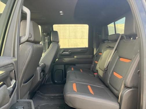 2024 GMC Sierra 2500 AT4