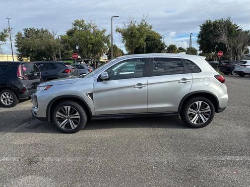 2024 Mitsubishi Outlander Sport SE