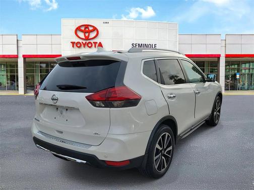 2020 Nissan Rogue SL