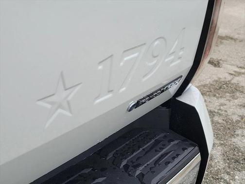 2025 Toyota Tundra Hybrid 1794 Edition