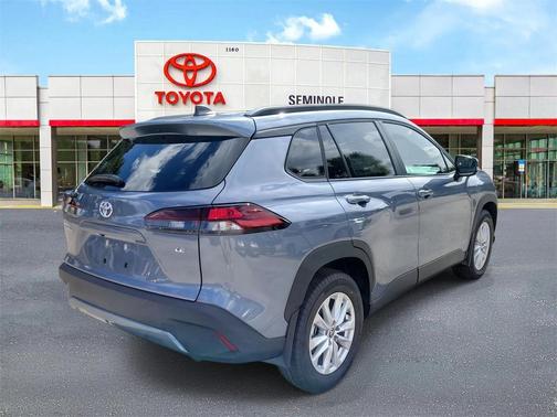 2026 Toyota Corolla Cross LE