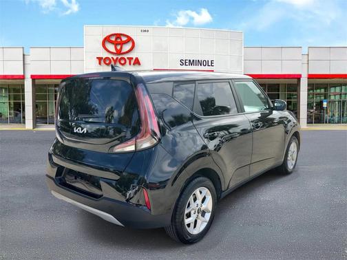 2024 Kia Soul LX