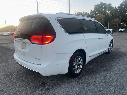 2018 Chrysler Pacifica Limited