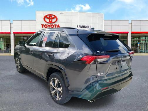 2025 Toyota RAV4 Hybrid SE