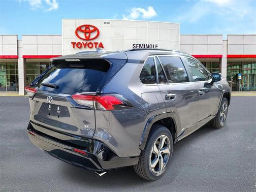 2025 Toyota RAV4 Hybrid SE