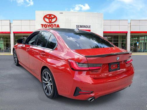 Melbourne Red Metallic 2021 BMW 330 330i