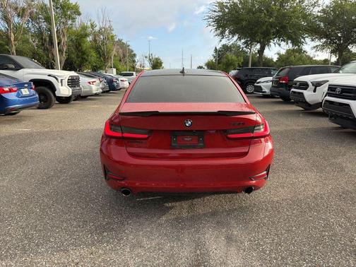Melbourne Red Metallic 2021 BMW 330 330i