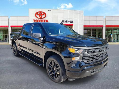 2022 Chevrolet Silverado 1500 Custom