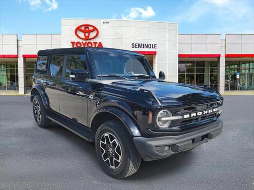 2022 Ford Bronco Outer Banks