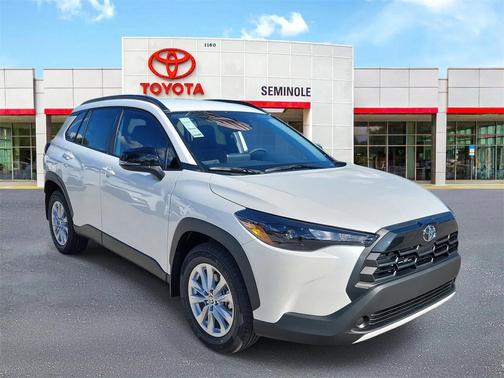 2026 Toyota Corolla Cross LE