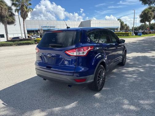 2016 Ford Escape S
