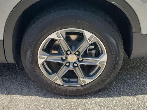 Sterling Gray Metallic 2025 Chevrolet Blazer 2LT