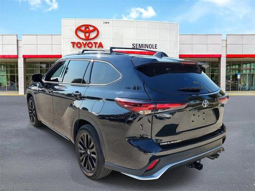 2024 Toyota Highlander XSE