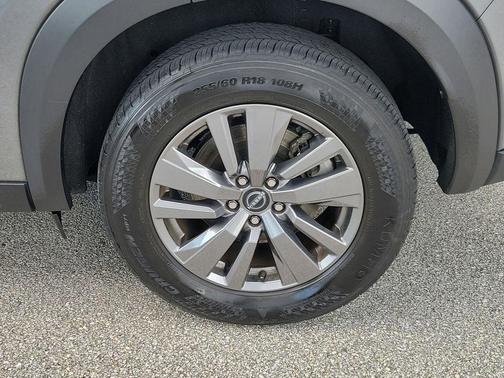 Gun Metallic 2025 Nissan Pathfinder SV 4WD