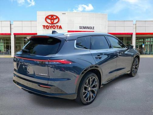 2025 Toyota Crown Signia Limited