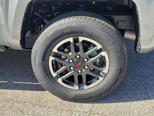 2025 Toyota Tacoma TRD Sport