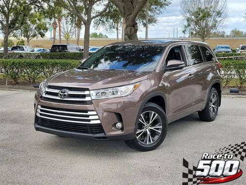 2018 Toyota Highlander LE Plus