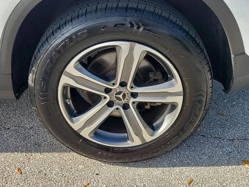 2020 Mercedes-Benz GLC 300 Base