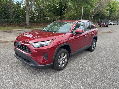 2024 Toyota RAV4 Hybrid XLE