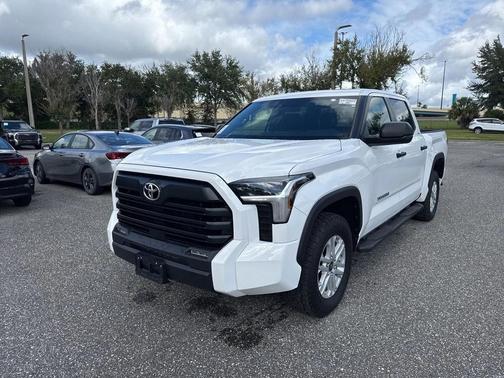 2025 Toyota Tundra SR5