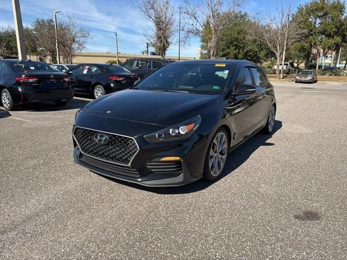 2020 Hyundai Elantra GT Base