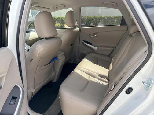 2014 Toyota Prius Four