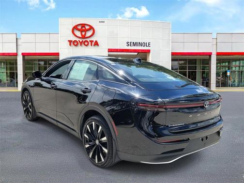 2024 Toyota Crown Platinum
